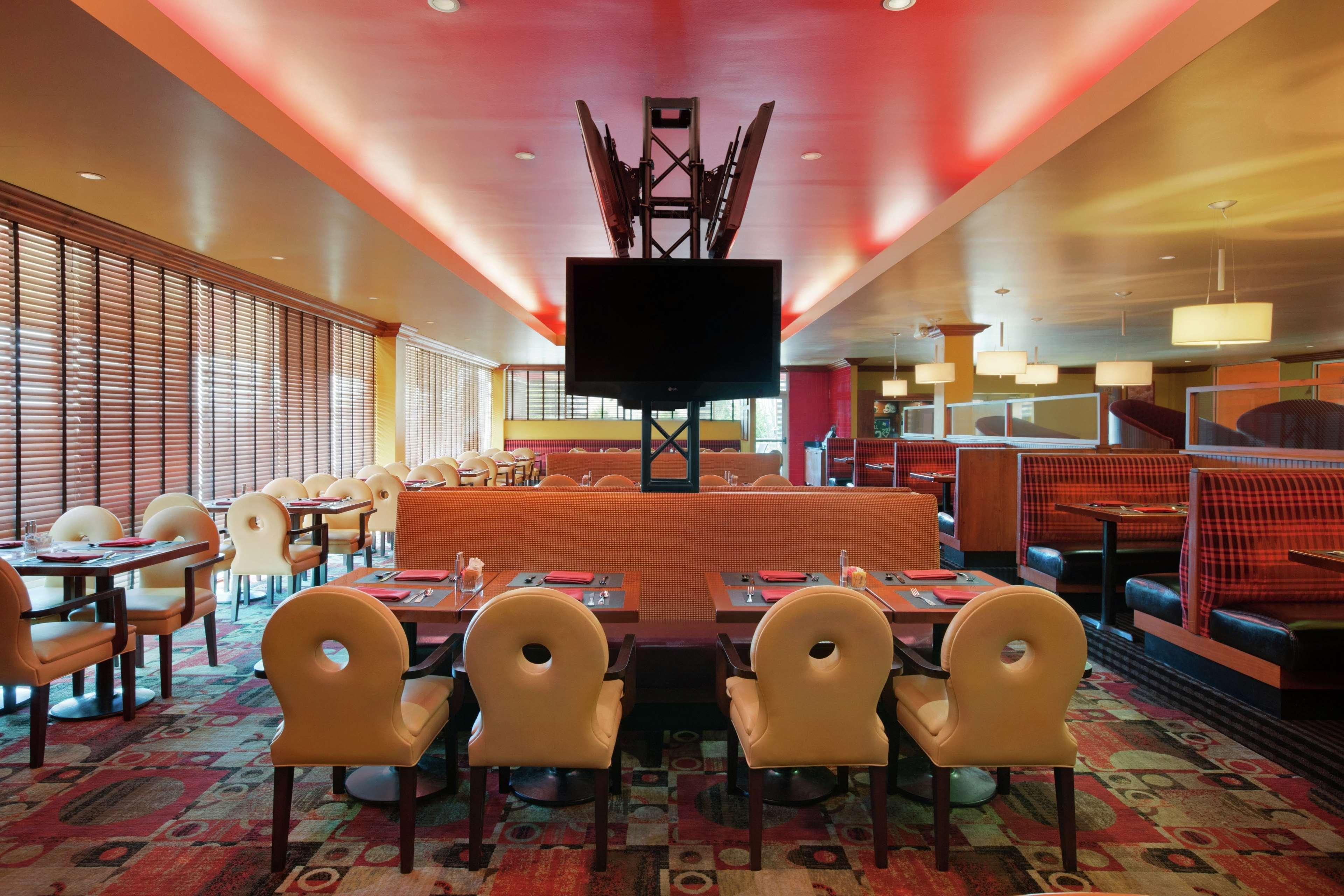 Doubletree By Hilton Hotel Dallas - Love Field Εξωτερικό φωτογραφία